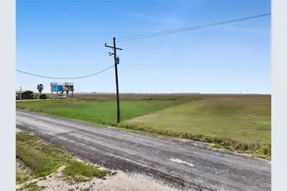 1177 N Tinkle Lane, Crystal Beach, TX 77650 - Photo 13