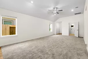 6643 Escondido Dr, Rosharon, TX 77583 - Photo 5