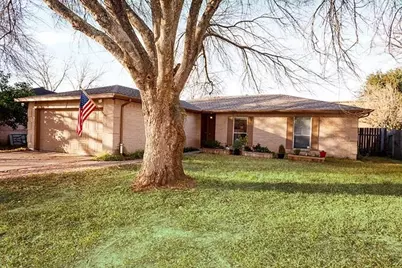 5910 Country Place, League City, TX 77573 - Photo 1