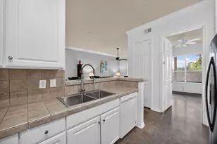 2400 McCue Rd, Houston, TX 77056 - Photo 15