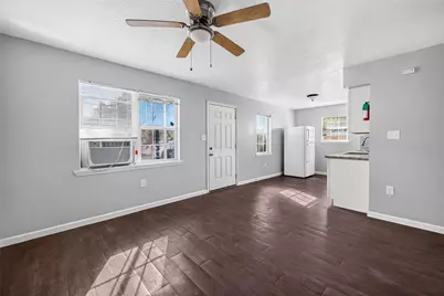 3501 Brewster #1, Houston, TX 77026 - Photo 5