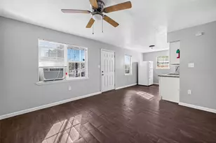 3501 Brewster, Houston, TX 77026 - Photo 5