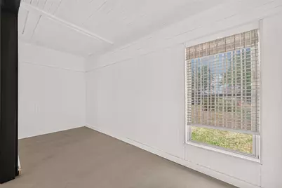1403 N Avenue F, Freeport, TX 77541 - Photo 5