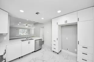 3842 Westmeadow Dr, Houston, TX 77082 - Photo 21