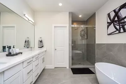 139 Eastwood Street, Houston, TX 77011 - Photo 11