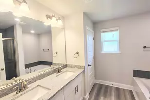 601 Greystone Ln, Angleton, TX 77515 - Photo 15