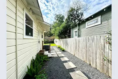 1035 Louise Street, Houston, TX 77009 - Photo 21