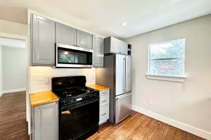 1035 Louise St, Houston, TX 77009 - Photo 11