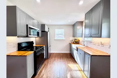 1035 Louise Street, Houston, TX 77009 - Photo 9