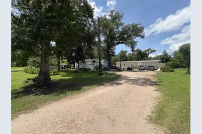 6496 Fm 2611 Road, Brazoria, TX 77422 - Photo 15