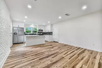 4712 33rd Street, Dickinson, TX 77539 - Photo 13