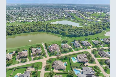 17703 Fairhaven Lake Drive, Cypress, TX 77433 - Photo 5