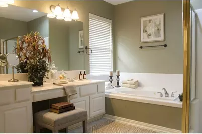 5531 Cranston Court, Sugar Land, TX 77479 - Photo 11