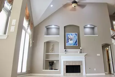 5531 Cranston Court, Sugar Land, TX 77479 - Photo 5