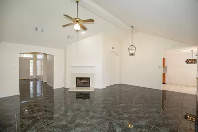 11514 Sagecreek Drive, Houston, TX 77089 - Photo 5