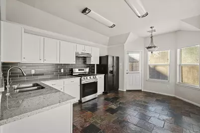 5823 Creektrace Lane, Katy, TX 77449 - Photo 11