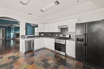 5823 Creektrace Lane, Katy, TX 77449 - Photo 9