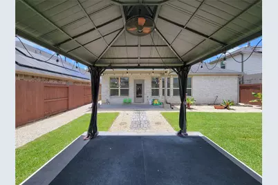 28638 Monarch Cliffs Drive, Fulshear, TX 77441 - Photo 47