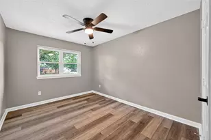 11903 Atwell Dr, Houston, TX 77035 - Photo 15