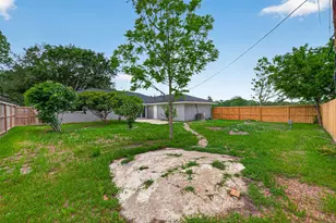11903 Atwell Dr, Houston, TX 77035 - Photo 41