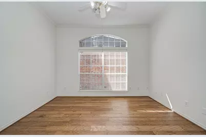 1515 Sheltons Bend Court, Houston, TX 77077 - Photo 11