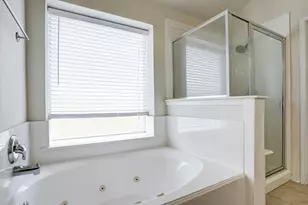 7605 Waterlilly Ln, Pearland, TX 77581 - Photo 13