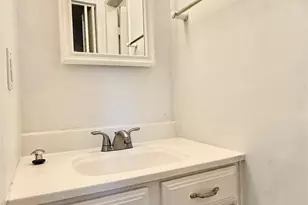 18 Dellforest Ct, The Woodlands, TX 77381 - Photo 27