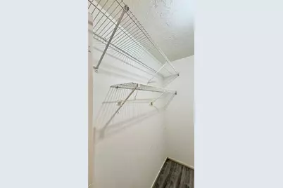 18 Dellforest Court, The Woodlands, TX 77381 - Photo 23