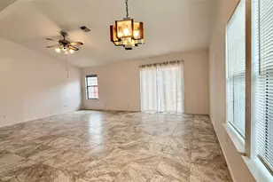 18 Dellforest Ct, The Woodlands, TX 77381 - Photo 13