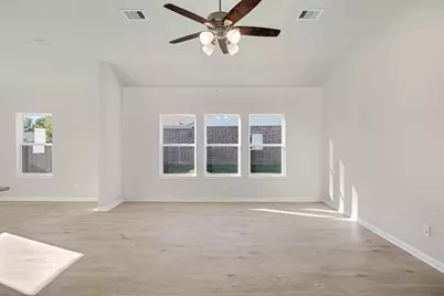 12375 Pecan Drive, Willis, TX 77318 - Photo 7