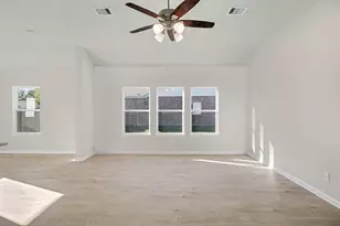 12375 Pecan Dr, Willis, TX 77318 - Photo 7