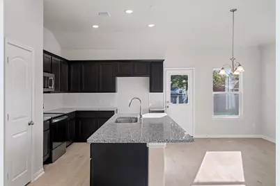 12375 Pecan Drive, Willis, TX 77318 - Photo 11