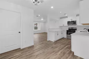 179 Mill St, Willis, TX 77378 - Photo 15