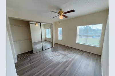 7900 Bissonnet Street #D8, Houston, TX 77074 - Photo 9