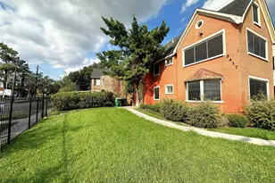5417 Ennis St, Houston, TX 77004 - Photo 1