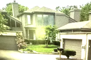 18240 Lakeside Ln, Houston, TX 77058 - Photo 3