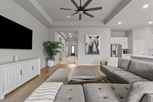 32302 Elmwood Mnr, Waller, TX 77484 - Photo 3