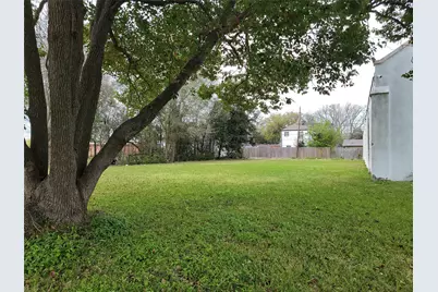 410 8th Avenue North, Texas City, TX 77590 - Photo 1