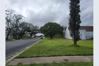 410 8th Avenue North, Texas City, TX 77590 - Photo 7