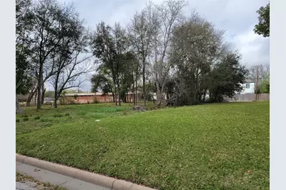 410 8th Avenue North, Texas City, TX 77590 - Photo 5