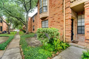 2255 Braeswood Park Dr, Houston, TX 77030 - Photo 3