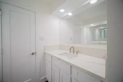 4815 Caris Street, Houston, TX 77091 - Photo 35