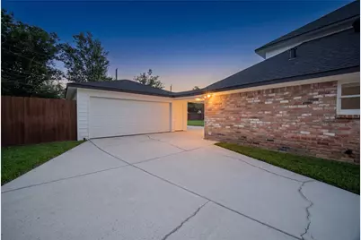 4815 Caris Street, Houston, TX 77091 - Photo 3