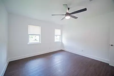 4815 Caris Street, Houston, TX 77091 - Photo 27