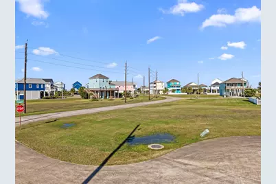 3903 Palmdale Court, Galveston, TX 77554 - Photo 13