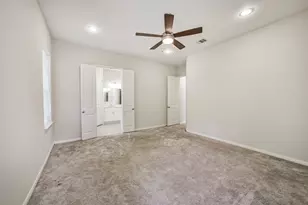 10334 Solitaire Cir, Houston, TX 77070 - Photo 15