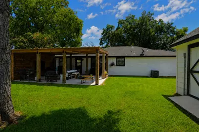 114 S Ringgold Street, West Columbia, TX 77486 - Photo 15