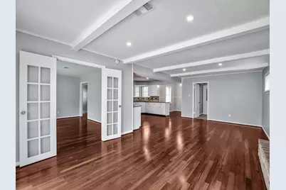 1738 Conrad Sauer Drive, Houston, TX 77043 - Photo 9