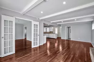 1738 Conrad Sauer Dr, Houston, TX 77043 - Photo 9