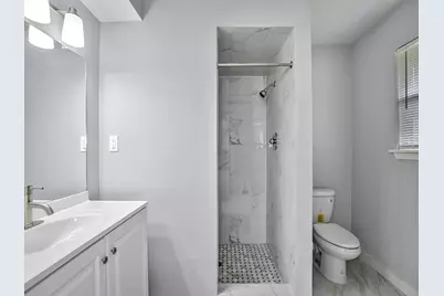1738 Conrad Sauer Drive, Houston, TX 77043 - Photo 17